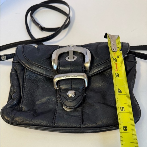 B. Makowsky Flap Buckle Crossbody Shoulder Bag - Picture 12 of 13